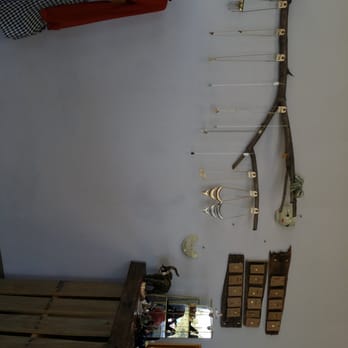 Bad Apple Vntg - Used, Vintage & Consignment Near Me - Reno, Nevada Bad Apple Vntg - Used, Vintage & Consignment Near Me - Reno, Nevada