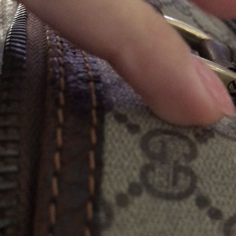 De’ja Ray Boutique - My fingers sticking to the bag after I opened it. - Used, Vintage & Consignment Near Me - Irondale, Alabama De’ja Ray Boutique - My fingers sticking to the bag after I opened it. - Used, Vintage & Consignment Near Me - Irondale, Alabama