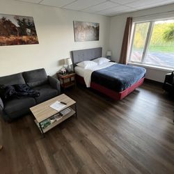 Wayside Motel - Room No 5