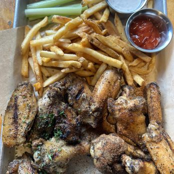 Twin Peaks - Dry rub- Cajun and lemon pepper - New American Near Me - Fort Worth, Texas Twin Peaks - Dry rub- Cajun and lemon pepper - New American Near Me - Fort Worth, Texas