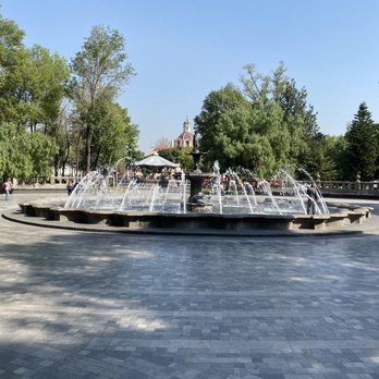Alameda Central - Parks Near Me - México, D.F., DIF