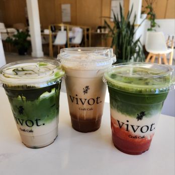 Vivot Craft Cafe - Matcha einspanner, matcha strawberry, oolong - Bubble Tea Near Me - Fullerton, California Vivot Craft Cafe - Matcha einspanner, matcha strawberry, oolong - Bubble Tea Near Me - Fullerton, California