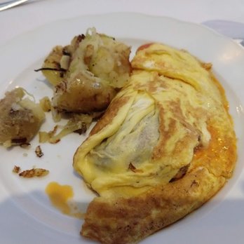 Floriana - Italian Sausage Omelet - Bars Near Me - Wilmington, North Carolina