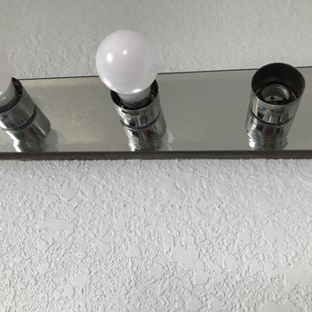 Hotel Breakers - Missing a bulb and rusted, plus not good wall finish - Hotels Near Me - Gualala, California Hotel Breakers - Missing a bulb and rusted, plus not good wall finish - Hotels Near Me - Gualala, California
