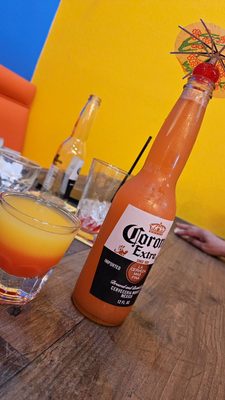 Tipzy's Tacos & Beer by null