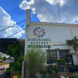 Gardener’s Outpost - Sign outside