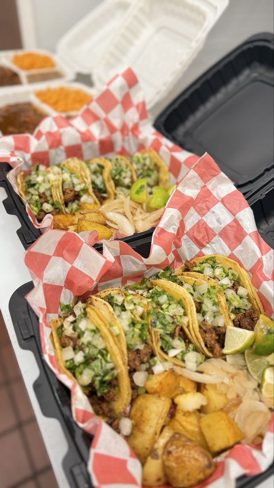 Taqueria Monterrey Logo