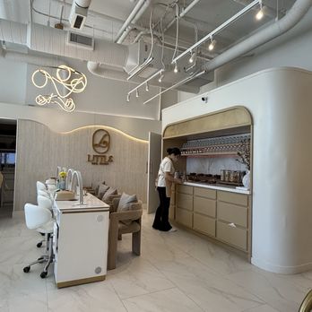 Little Nail Room - Nail Salons Near Me - Seattle, Washington Little Nail Room - Nail Salons Near Me - Seattle, Washington