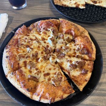 Parlor Pizza & Pints - Pizza Near Me - Richmond, Kentucky Parlor Pizza & Pints - Pizza Near Me - Richmond, Kentucky