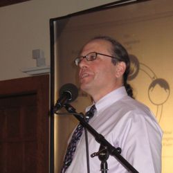 Alan Rivenson, Lic Ac