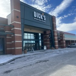 DICK'S Sporting Goods