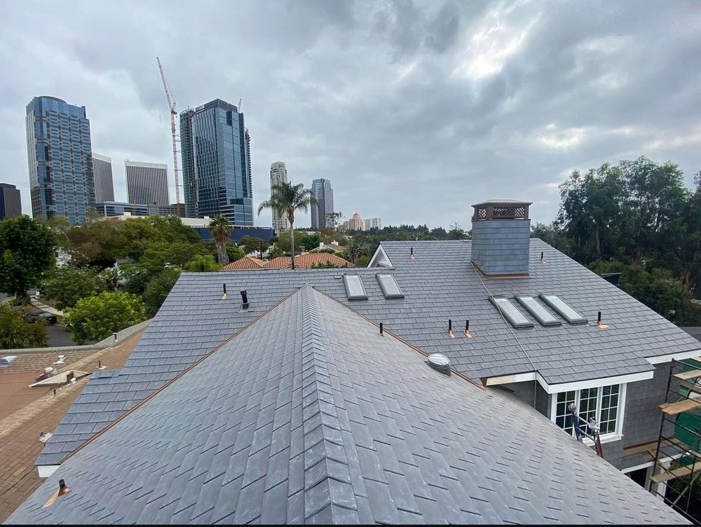 Slide of San Ventura Roofing