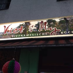 Viet & My - Das Schild