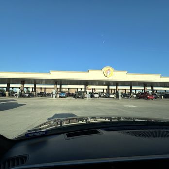 Buc-ee's - Buc-ee's Temple TX - Gas Stations Near Me - Temple, Texas