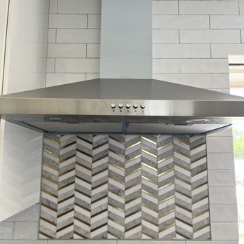 All Flooring ATX - Kitchen backsplash above stove - Flooring Near Me All Flooring ATX - Kitchen backsplash above stove - Flooring Near Me