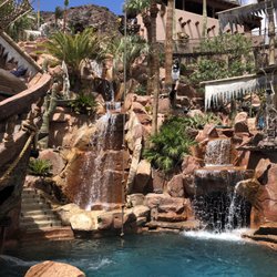 Pirates Cove