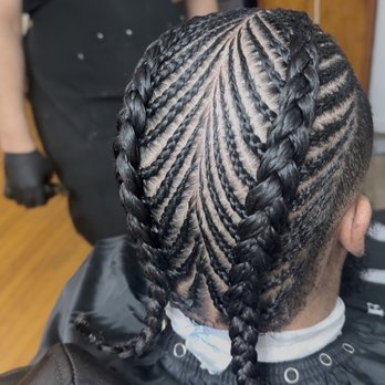 1. Vic’s Barbershop