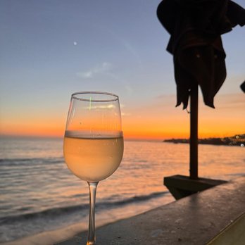 Driftwood Kitchen - Celebration - Seafood Near Me - Laguna Beach, California