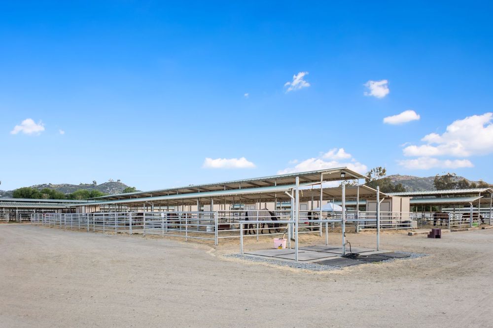 Deer Springs Equestrian - equestrian in San Marcos, CA