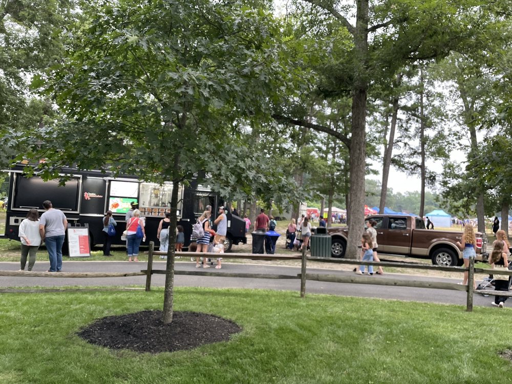 Lake Lenape Park East Logo