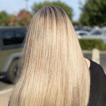 Salon Avanti - Blonde - Eyelash Service Near Me - Stockton, California Salon Avanti - Blonde - Eyelash Service Near Me - Stockton, California