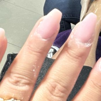 Obsession Nails & Spa - Nails by Lisa HORRIBLE JOB - Nail Salons Near Me - Valencia, California