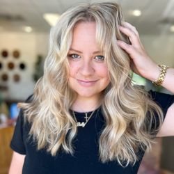 The SALON of Florence - New color & Cut