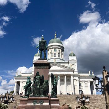 Helsingin tuomiokirkko - Landmarks & Historical Buildings Near Me - Helsinki, 18 Helsingin tuomiokirkko - Landmarks & Historical Buildings Near Me - Helsinki, 18