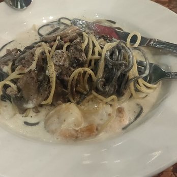 Maccheroni Republic - Italian Near Me - Los Angeles, California
