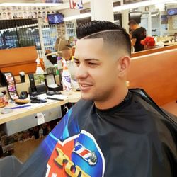 Yuri Barber Shop - Dariel Alvarez orioles mlb