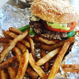 Five Guys 14 Photos 14 Reviews Fast Food 324 West Hunt Club Road Ottawa On Restaurant Reviews Phone Number