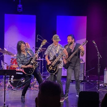 Alvas Showroom - Music Venues Near Me - San Pedro, California