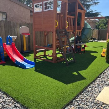 Mighty Movers - Playground double deck w bridge and roof - Furniture Assembly Near Me Mighty Movers - Playground double deck w bridge and roof - Furniture Assembly Near Me