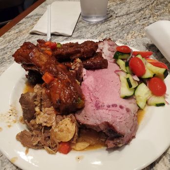 The Buffet - Prime rib, Pork Ribs and pulled pork piled up for deliciousness and efficiency. Lol - Buffets Near Me - Reno, Nevada