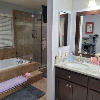 RP Cleaning Services - Pristine bathroom... - Home Cleaning Near Me RP Cleaning Services - Pristine bathroom... - Home Cleaning Near Me
