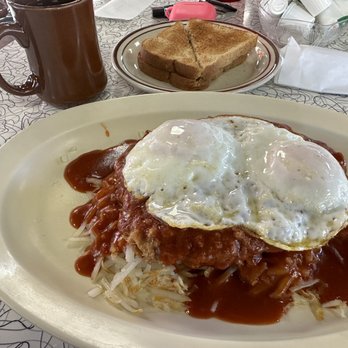 Lisa's Grill - Red Rooster ~ terrific ! - American Near Me - Moriarty, New Mexico