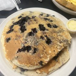 Big Irene's Little Diner - Blueberry pancakes