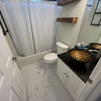 Flooring SF - Guest bathroom tile - Flooring Near Me - Boynton Beach, Florida Flooring SF - Guest bathroom tile - Flooring Near Me - Boynton Beach, Florida
