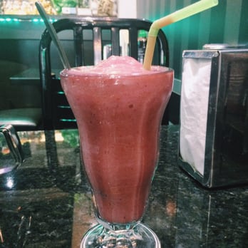 Bun Saigon Vietnamese Restaurant - Strawberry milkshake - Vietnamese Near Me - Toronto, Ontario Bun Saigon Vietnamese Restaurant - Strawberry milkshake - Vietnamese Near Me - Toronto, Ontario