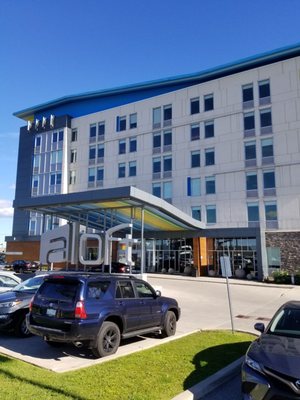 Aloft Vaughan Mills by null