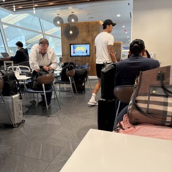 The Centurion Lounge - Airport Lounges Near Me - Dallas, Texas The Centurion Lounge - Airport Lounges Near Me - Dallas, Texas