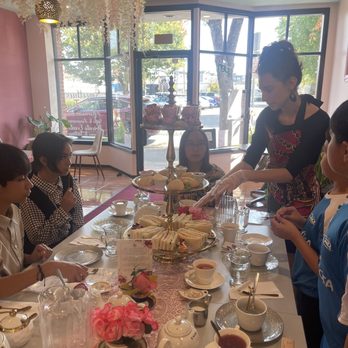 Mamancy Tea & Chocolate - Tea Rooms Near Me - Hillsboro, Oregon