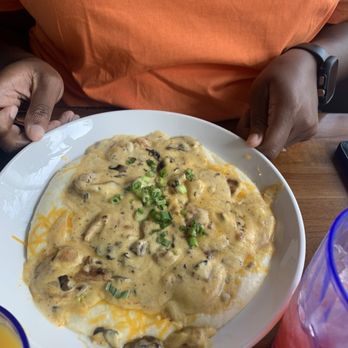 Honeybear Cafe - Shrimp & Grits - Breakfast & Brunch Near Me - Chicago, Illinois