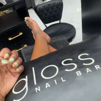 Gloss Nail Bar - Full set with design and shellac pedicure. - Nail Salons Near Me - Houston, Texas Gloss Nail Bar - Full set with design and shellac pedicure. - Nail Salons Near Me - Houston, Texas