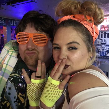 House Bar - Yeah - Dive Bars Near Me - Amarillo, Texas