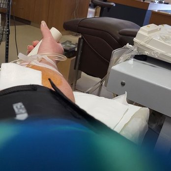 Memorial Blood Centers - St. Paul Donor Center - donating a double unit - Blood & Plasma Donation Centers Near Me - St. Paul, Minnesota Memorial Blood Centers - St. Paul Donor Center - donating a double unit - Blood & Plasma Donation Centers Near Me - St. Paul, Minnesota