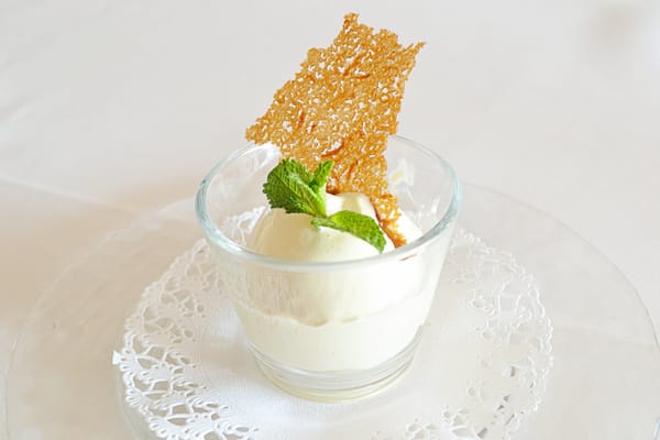 Restaurant Panorama by null