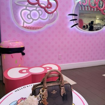 Hello Kitty Cafe - Themed Cafes Near Me - Las Vegas, Nevada Hello Kitty Cafe - Themed Cafes Near Me - Las Vegas, Nevada