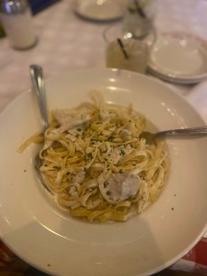Maggiano's Little Italy by null