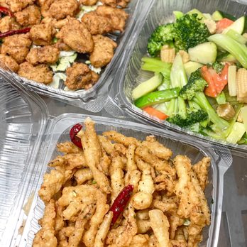 Veggie Lee - Salt and Pepper Fresh Mushrooms (they look like little fried fish), mixed veggies, and Salt and Pepper Vegan Chicken - Vegan Near Me - Hayward, California